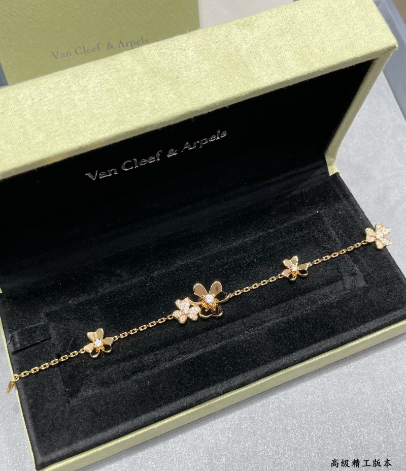 Vca Bracelets
